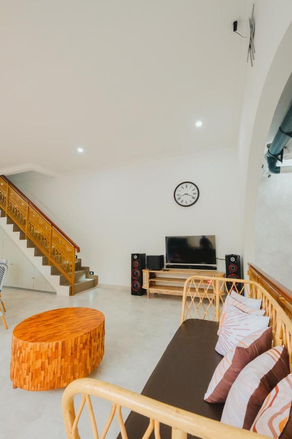 Ruang Rindu Malioboro Villa Yogyakarta
